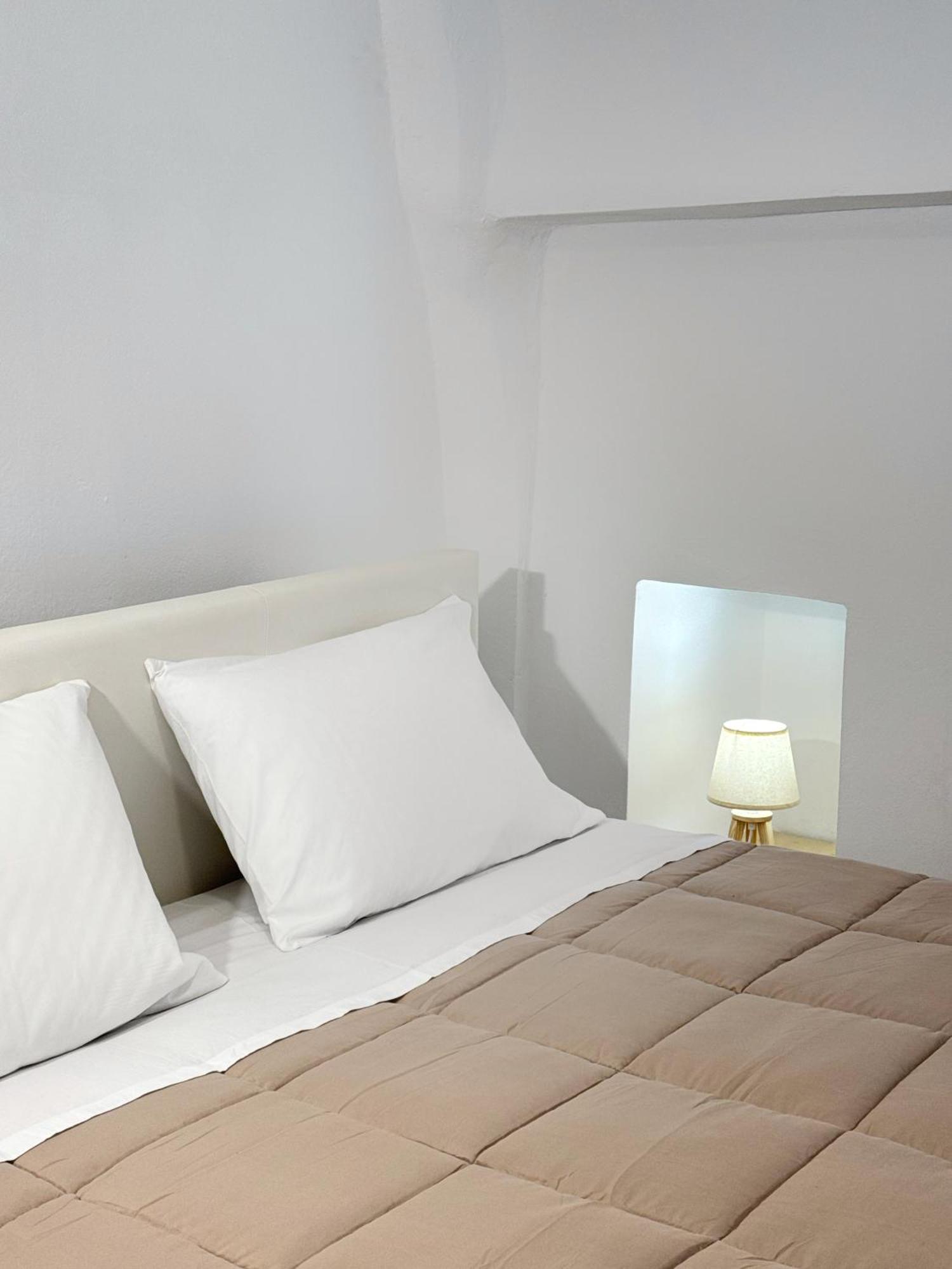 Ear Apartment Ermoupoli Bagian luar foto